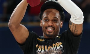 FMVP留队！曝广厦与巴里-布朗达成续约意向