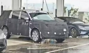 小米第三款车YU9来袭？最新谍照曝光，尺寸惹眼