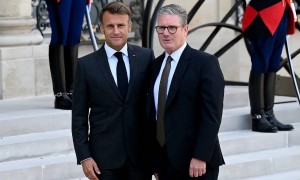 特朗普强势发声,欧洲“自愿联盟”遭遇致命打击,对俄制裁悬了?