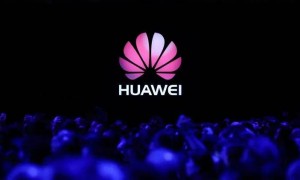 原创 
            孟晚舟退出，余承东上位：华为权力大地震