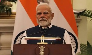 俄白3万大军硬刚北约4万大军，印度出兵援俄，英媒谴责：踩了西方红线