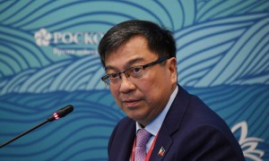 “已有4位菲总统访俄,俄方却从未回访,我们期待普京到来”