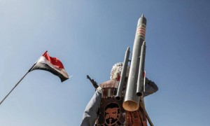 报复说来就来,胡塞武装突然出击,导弹精准击沉1000公里之外以色列巨轮