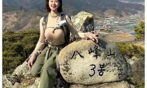 43岁丰腴女子晒自拍,换来的都是嘲讽,女子:我有更多的优点