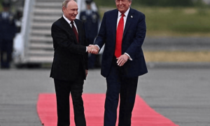 特朗普隔空警告俄罗斯,将发起第二轮制裁