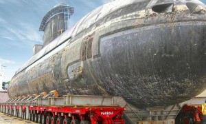 原创 
            只租不卖!仅有5辆的大国重器,每年净赚300亿