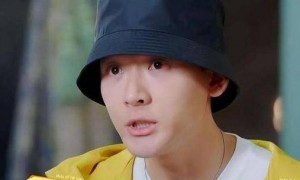 花少7名场面来袭,迷糊张晚意笑料百出,那英5个字总结