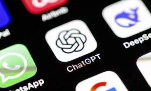 原创 
            梁文峰亲自带队,大厂AI又卷疯了